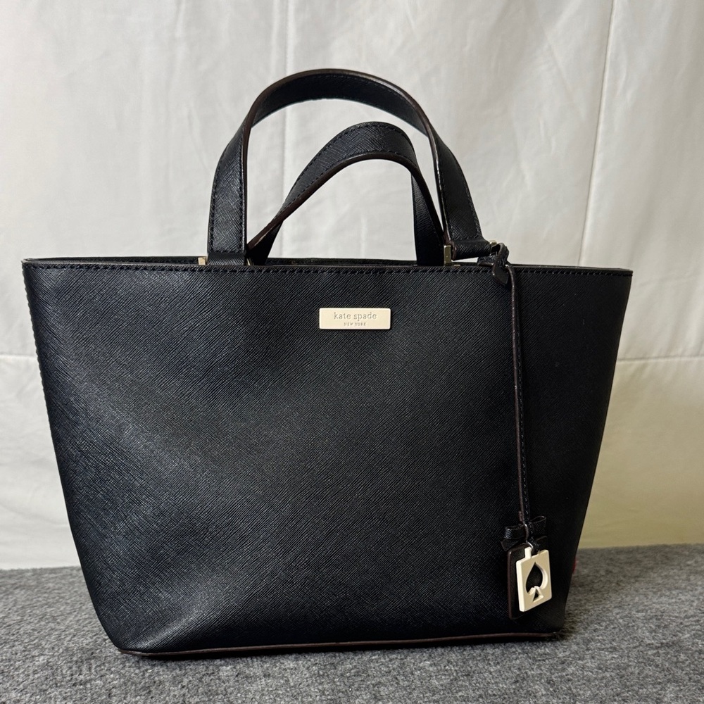 Kate Spade‎ New York Black Saffiano Leather Tote Bag Gold Logo Spade Charm